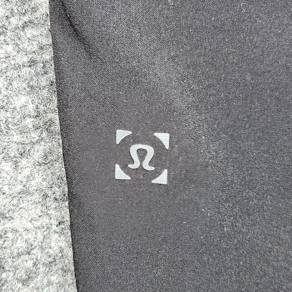 Lululemon THE Short Mens Large 11" Black Athletic Running Training Gym Pockets - Picture 3 of 9